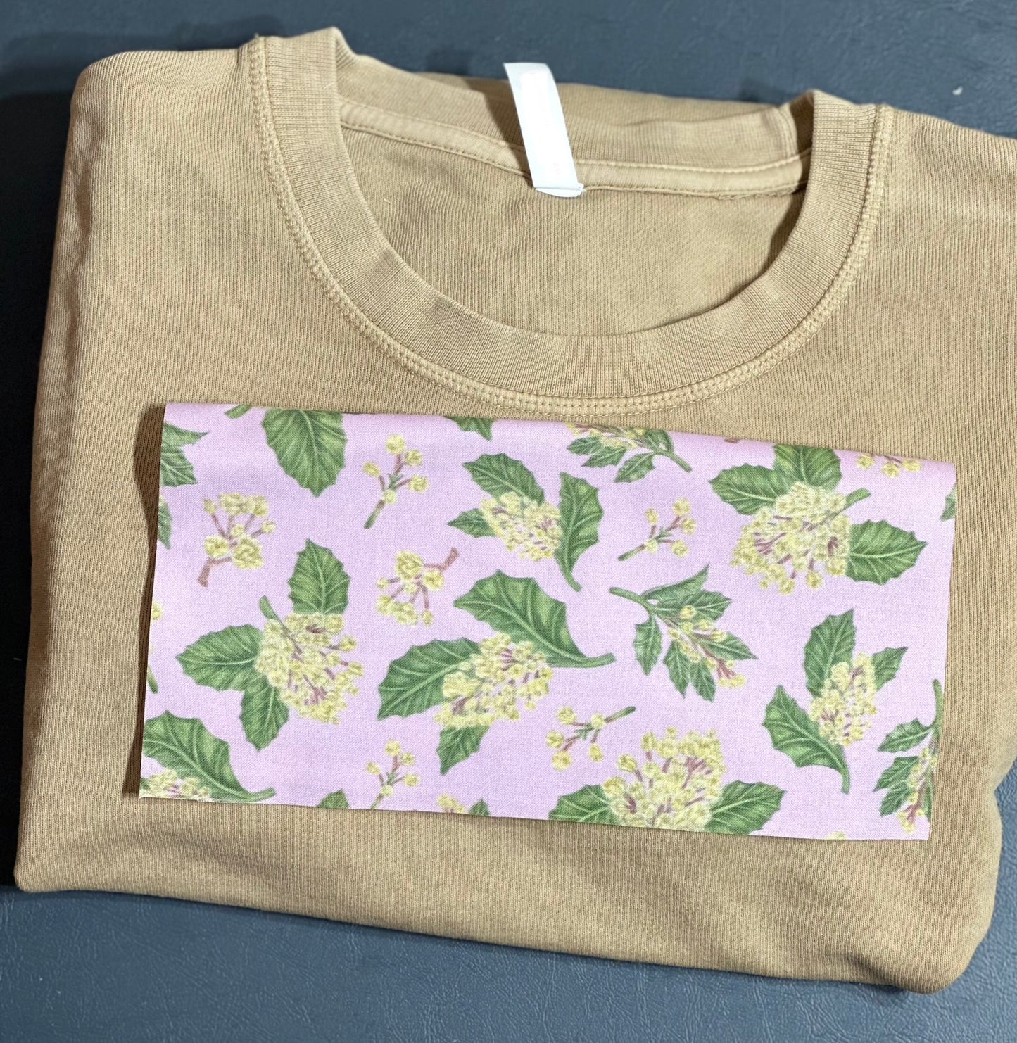 OREGON- CREWNECK APPLIQUÉ STATE FLOWER SWEATSHIRT